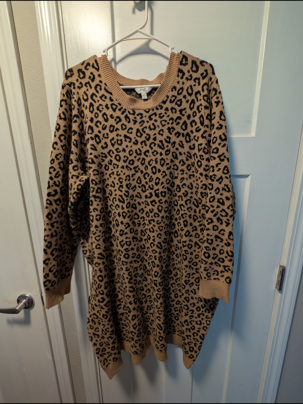 Terra & Sky Leopard Print Sweater - Tan and Black